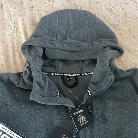 Baerskin tactical sweatshirt - Picture 3 of 5